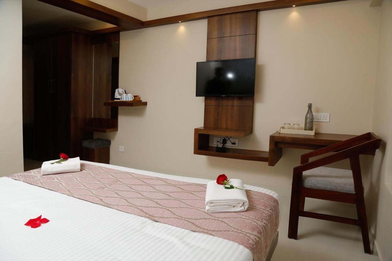 Hotel Crystals Cove Thekkady Extérieur photo